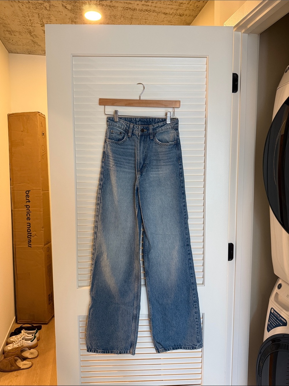H&M Light Blue High-Rise Wide-Leg Jeans
